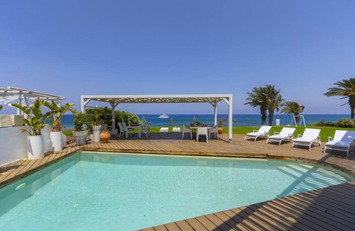 Pernera Villa | 250 m² Villa ∙ 4 bedrooms ∙ 8 guests