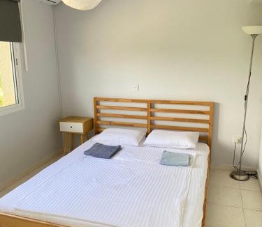 Chlorakas Apartment | 260 m to Beach, Sea&Sunset view terrasa
