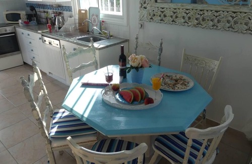 Pervolia Villa | 2Bed Villa - Private Pool - Steps from the Beach!