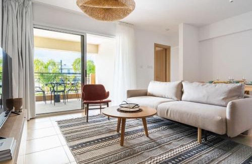 Kiti Apartment | 2BR Apartment with Amazing View and Pool in Kiti