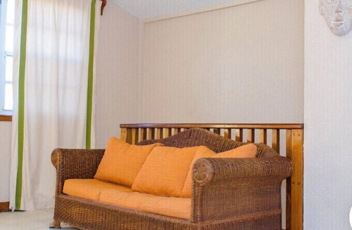 Alta Mar House | 3 bedroom house (town center, steps always from the beach)