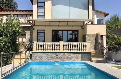 Koloni Villa | 3 Bedroom Large Luxury Villa with Private Pool