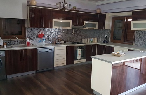 Kyrenia Villa | 3 Bedroom Villa with 2 Barthrooms and Private Parking, Private Beach