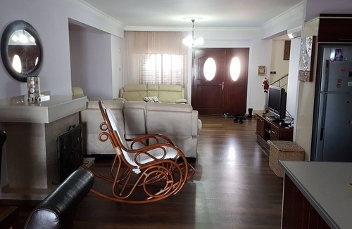 Kyrenia Villa | 3 Bedroom Villa with 2 Barthrooms and Private Parking, Private Beach