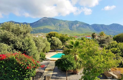 Dikmen Villa | 3 bedroom villa with communal pool, just minutes from Bellapais Abbey & Girne