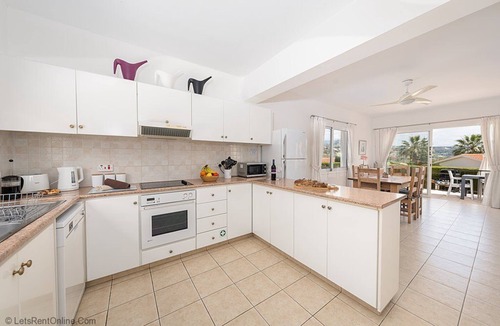 Pegeia Villa | 3 Bedroom Villa with Private Pool in Central Coral Bay