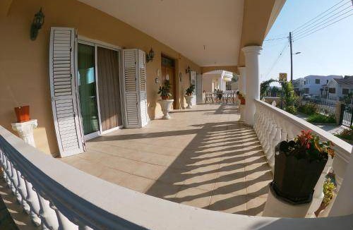 Alethriko Resort | 3000 m² Resort ∙ 3 bedrooms ∙ 5 guests