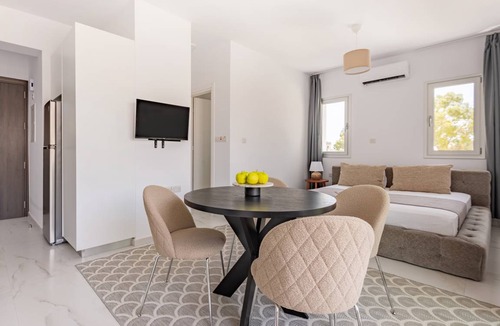 Limassol Apartment | 32 m² Studio flat ∙ 1 bedroom ∙ 2 guests
