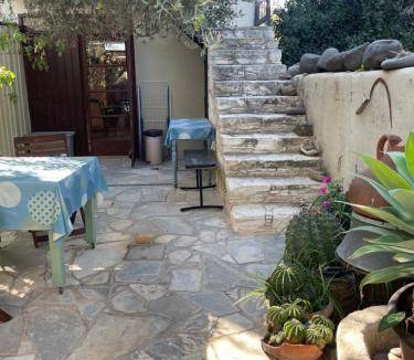 Agia Varvara Bed & Breakfast | 35 m² Bed and breakfast ∙ 3 guests