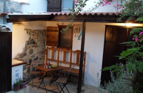 Pera House | 35 m² House ∙ 1 bedroom ∙ 3 guests