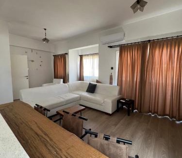 Aglantzia House | 3artı1 iki katlı daire