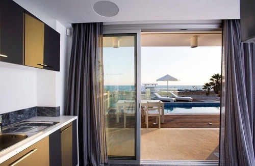 Paphos Villa | 3BR Villa Largest Private Pool Sea Nearby