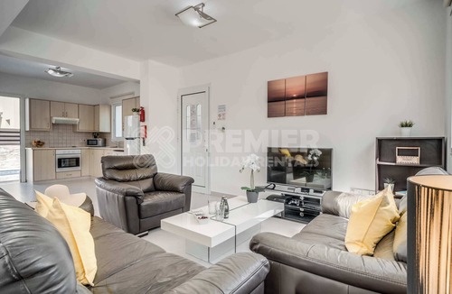 Pernera Villa | 3BR Villa with Private Pool - Thomas by Premier