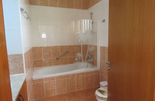 Marathounta Villa | 4 Bedroom villa in Ineia in Beautiful Courtyard