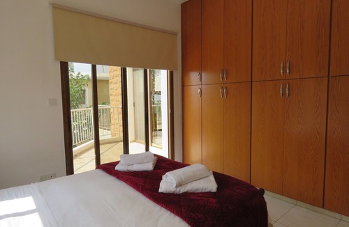 Marathounta Villa | 4 Bedroom villa in Ineia in Beautiful Courtyard