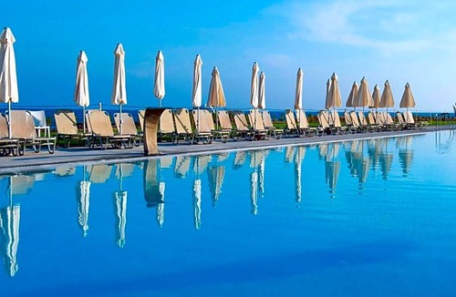Geroskipou Hotel | 4-Star Hotel ∙ Louis Phaethon Beach