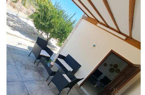Peristerona House | 70 m² House ∙ 3 bedrooms ∙ 12 guests