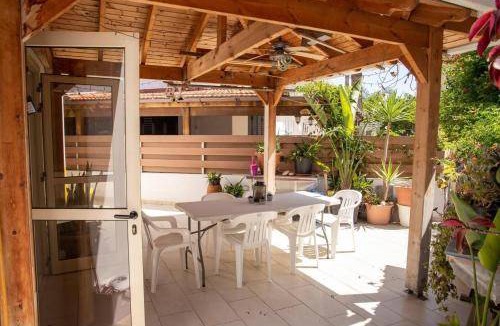 Meneou House | 75 m² House ∙ 2 bedrooms ∙ 4 guests