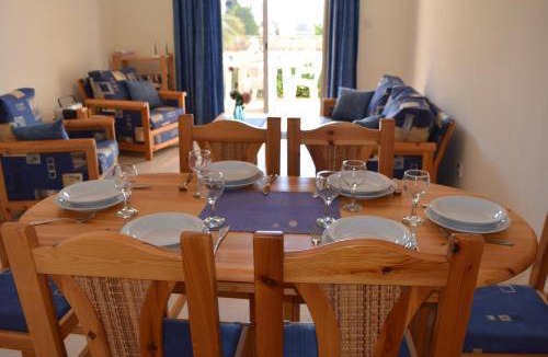 Universal Apartment | 80 m² Apartment ∙ 2 bedrooms ∙ 4 guests