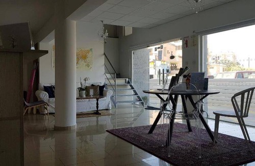 Paphos Apartment | 85 m² Apartment ∙ 2 bedrooms ∙ 127 guests