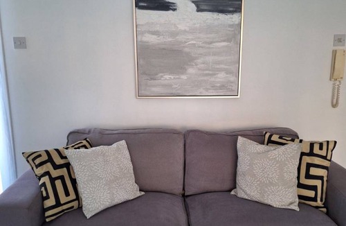 Strovolos Apartment | 85 m² Apartment ∙ 2 bedrooms ∙ 4 guests