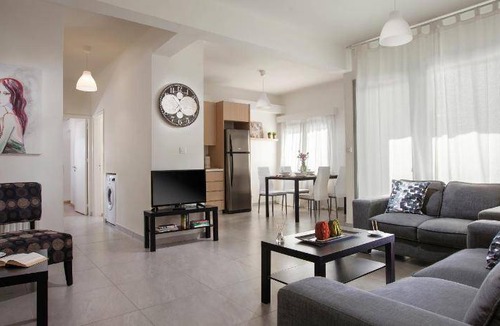 Dasoupolis Apartment | 85 m² Apartment ∙ 2 bedrooms ∙ 6 guests