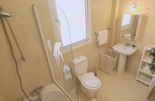 Oroklini Apartment | 86 m² Apartment ∙ 2 bedrooms ∙ 4 guests
