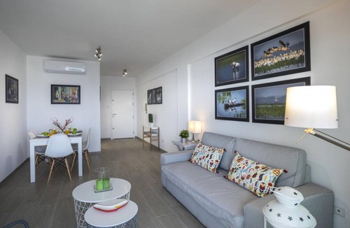 Larnaca Apartment | 90 m² Apartment ∙ 2 bedrooms ∙ 5 guests