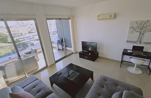 Larnaca City Centre Apartment | 90 m² Apartment ∙ 2 bedrooms ∙ 4 guests