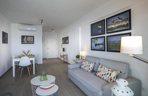 Larnaca Apartment | 90 m² Apartment ∙ 2 bedrooms ∙ 5 guests