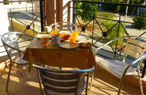 Mazotos Apartment | 90 m² Apartment ∙ 2 bedrooms ∙ 4 guests