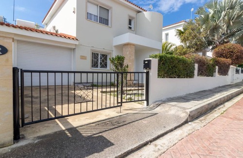 Pegeia House | A 3 bedroom villa within 200 meters to the beach