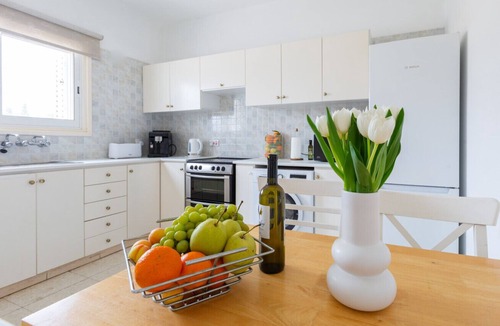 Pegeia House | A 4-bedroom spacious villa with a large swimming pool in Coral Bay!