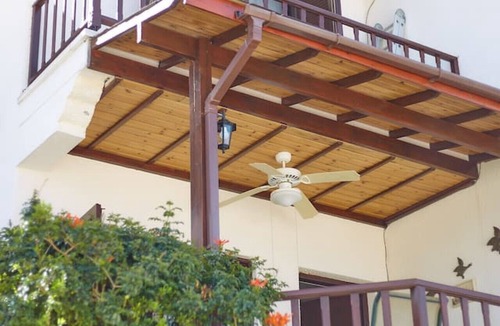 Melanos House | A cozy townhouse with stunning patio views in Paphos!