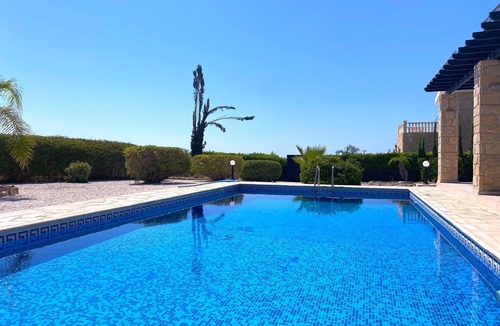 Pegeia Villa | A Relaxing, Perfectly located Villa in Coral Bay