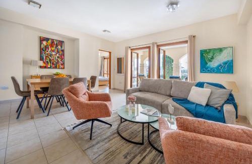 Aphrodite Hills Apartment | AA02 Adjacent to Aphrodite Hills- Communal Pool, Garden