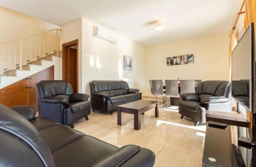Polis Villa | Achileas Chrystalla