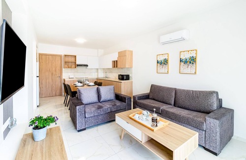 Universal Apartment | Adolina One Bedroom Apartment 203