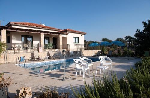 Pegeia Villa | Adonis Villa