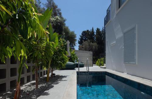 Paphos Apartment | Adrop Pool Suites