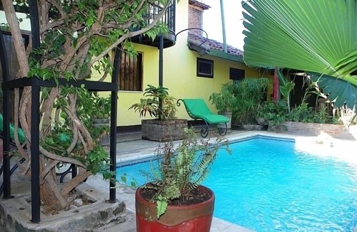 Granada House | Affordable Luxury In The Heart Of Granada