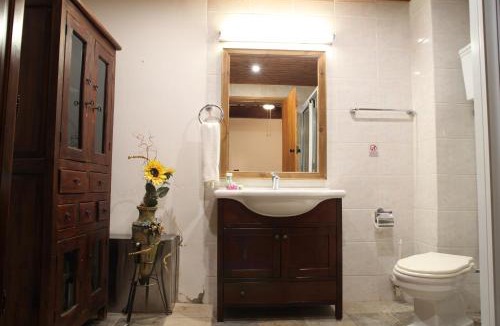 Lofou Hotel | Agrovino Lofou