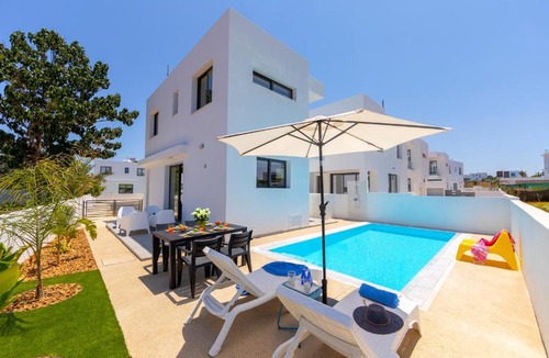 Paralimni Villa | Alasia Villas
