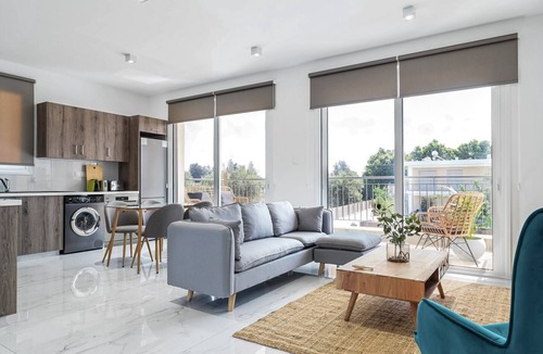 Kato Polemidia Apartment | Alexis Court I - Two Bedroom Apartment, Sleeps 4