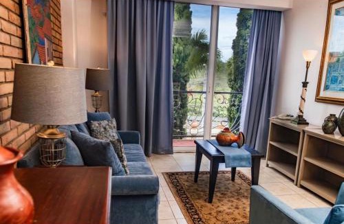 Managua Hotel | Altos de Fontana by Macondo Collection
