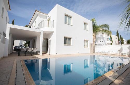 Pernera Villa | Amalthea