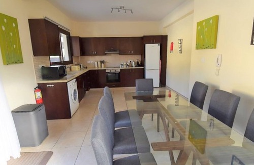 Pissouri Villa | Amazing 4 Bed Villa, Close to the beach, 10m x 5m Pool. Free WIFI
