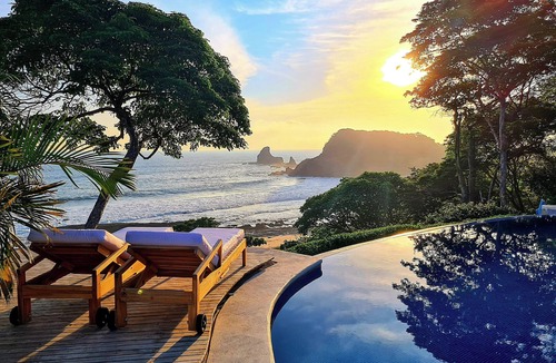 San Juan del Sur Villa | AMAZING BEACH VIEW AND SUNSETS –13 M INFINITY POOL – DIRECT PRIVATE BEACH ACCESS