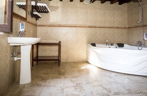 Potamitissa Hotel | Ambelikos Traditional AgroHotel