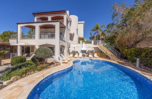 Pegeia Villa | Amelia Bay